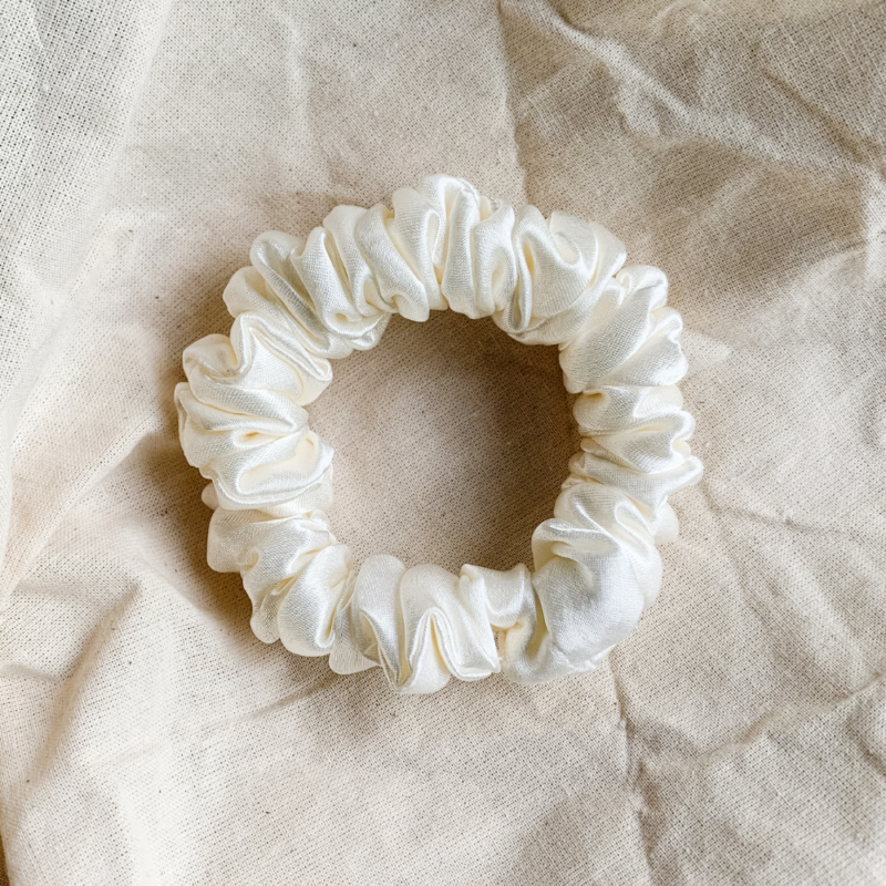 Cloud Petite Scrunchie