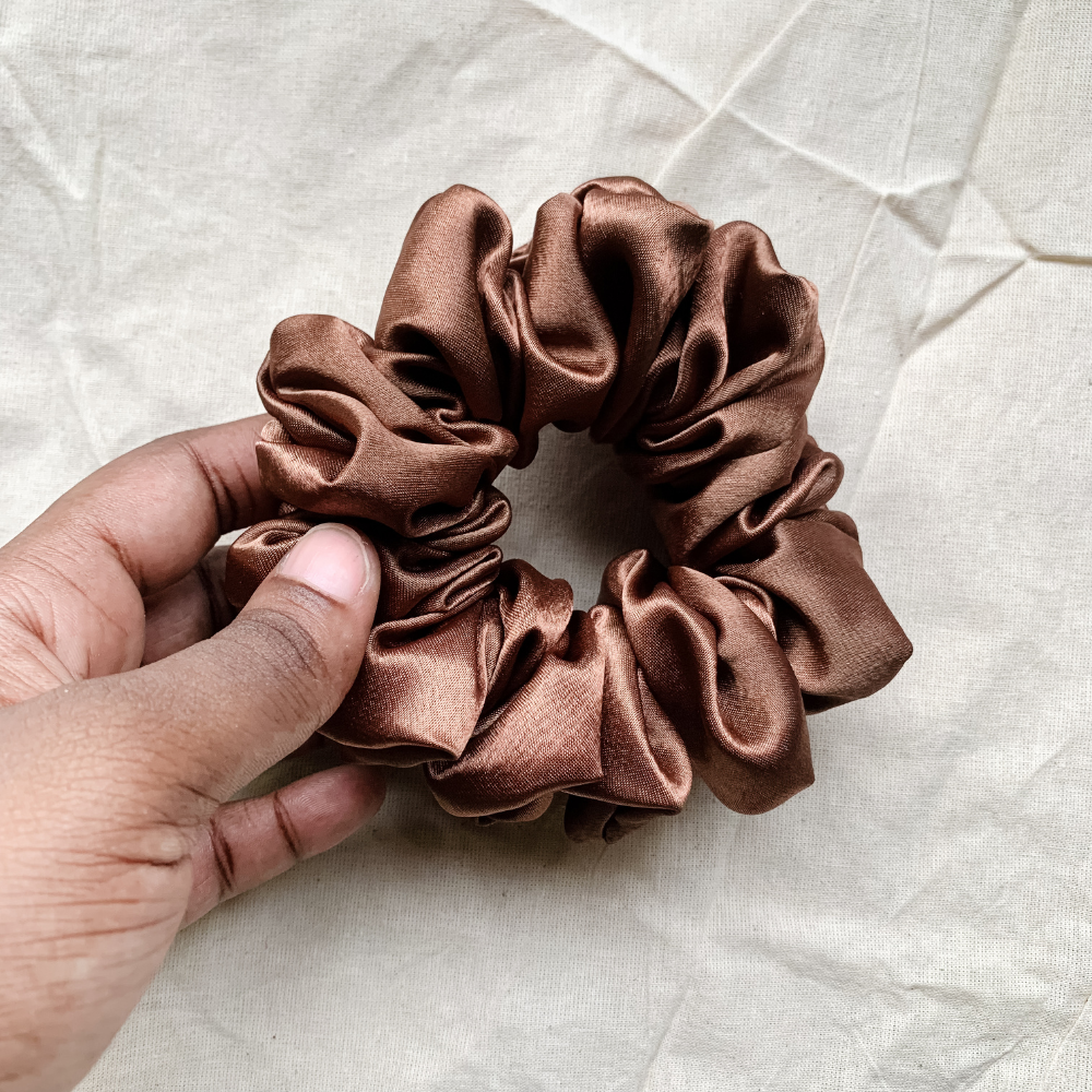 Cocoa Chunky Scrunchie - Image 3