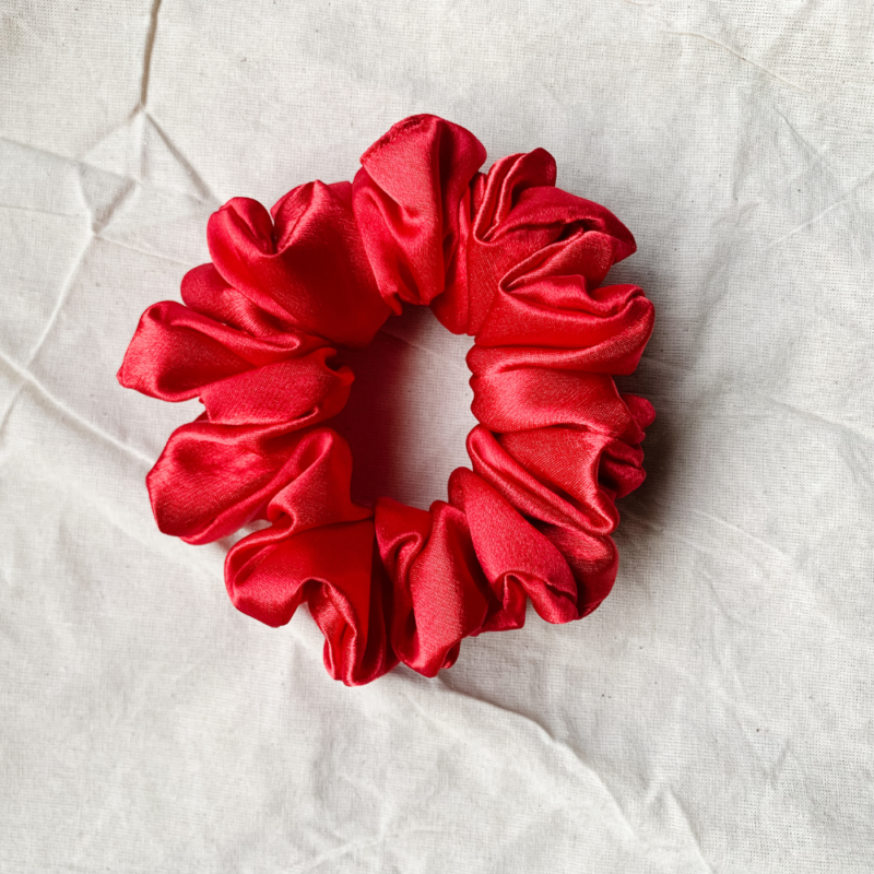 Crimson Chunky Scrunchie