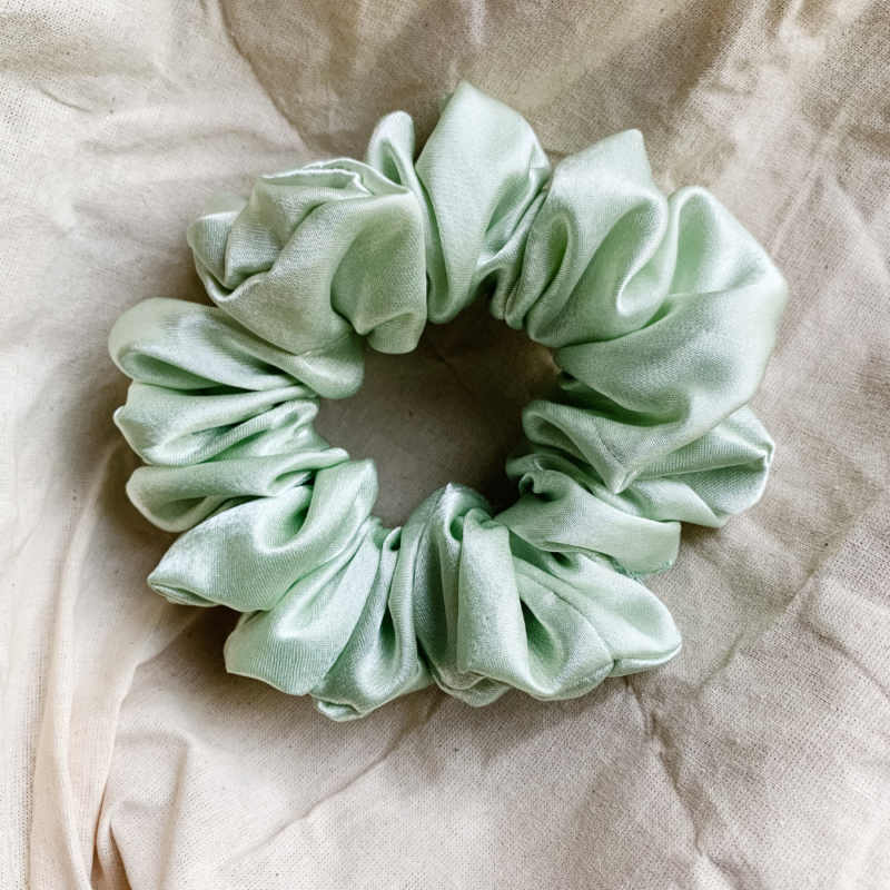 Minted Chunky Scrunchie