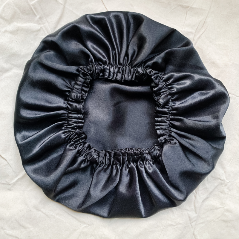 Noir Satin Bonnet
