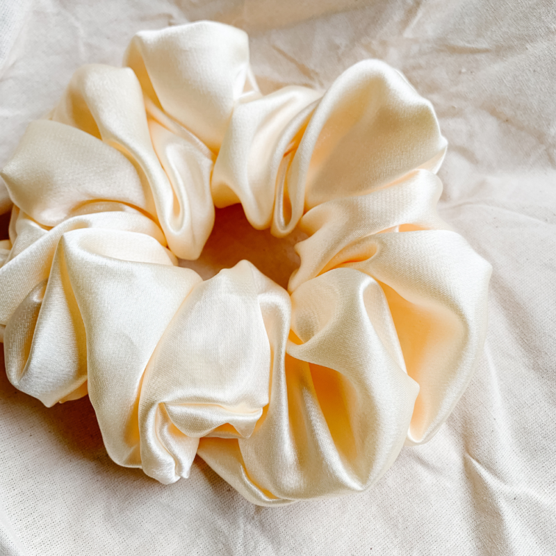 Oat Milk XL Scrunchie