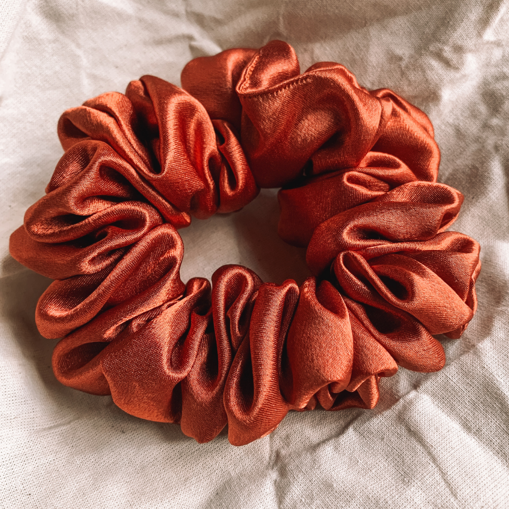 Sunset Glow Chunky Scrunchie - Image 2